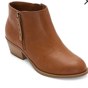 Arizona Jeans Co Camino Cognac Stacked Heel Booties Womens 11M